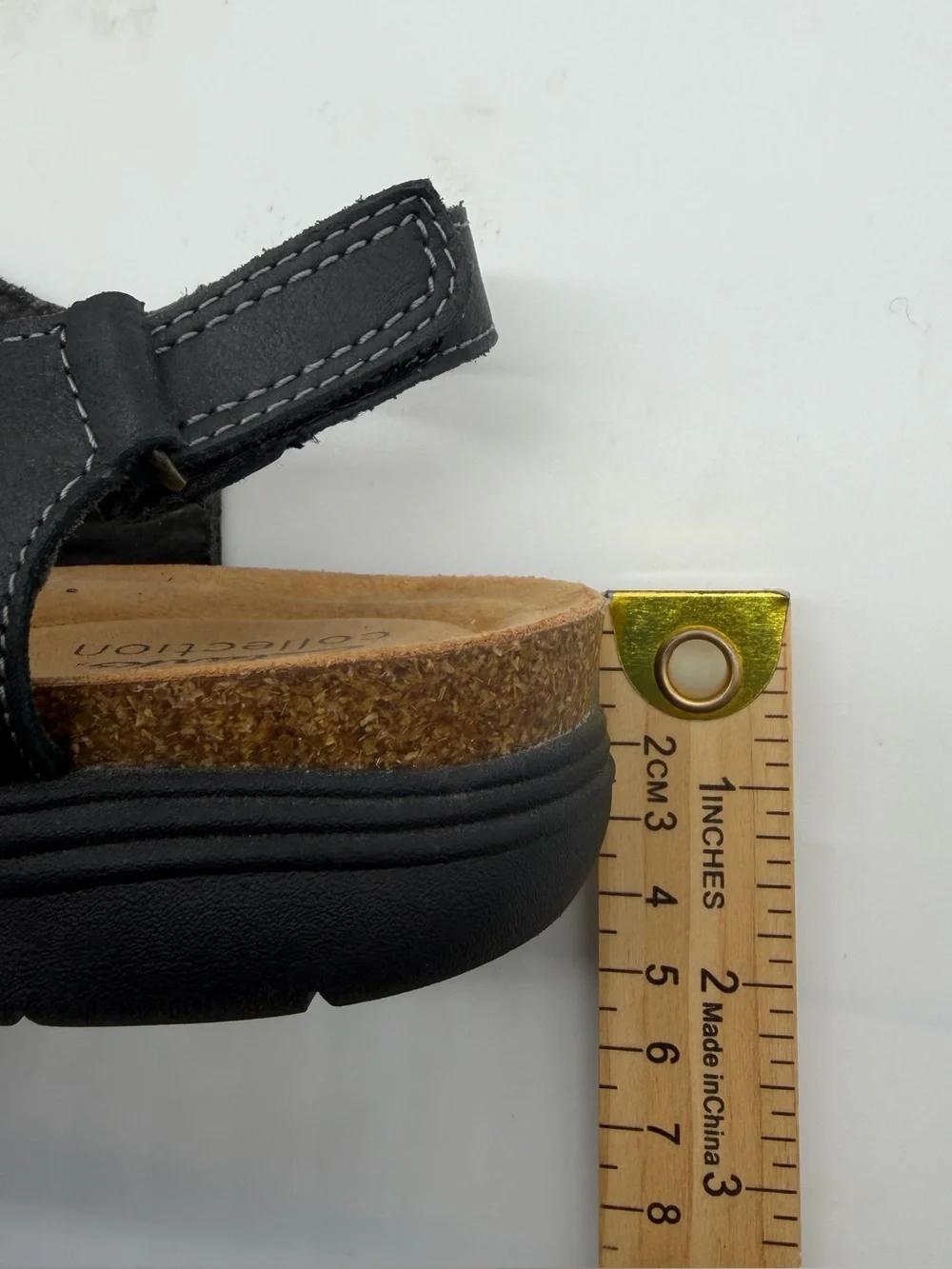 Clarks April Cove Flat Sandals Women 7.5 Black Leather Hook & Loop Comfort Boho